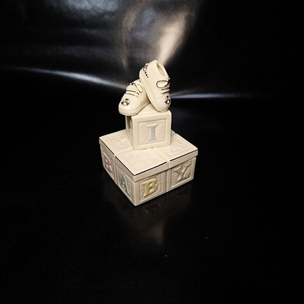 LENOX  CELEBRATE A MOMENT COLLECTION "PRECIOUS STEPS"